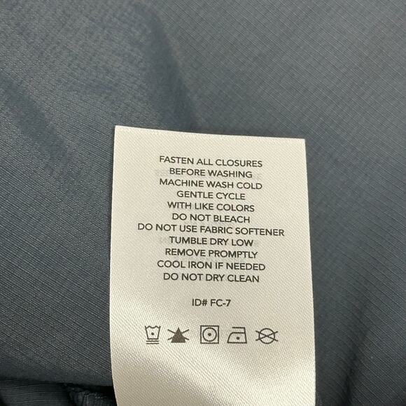 NWT Free Country Rip-Stop Expedition Long Sleeve Button Up Shirt Mens Small Navy - Picture 9 of 10